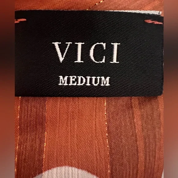 Vici wraparound top - Picture 5 of 5